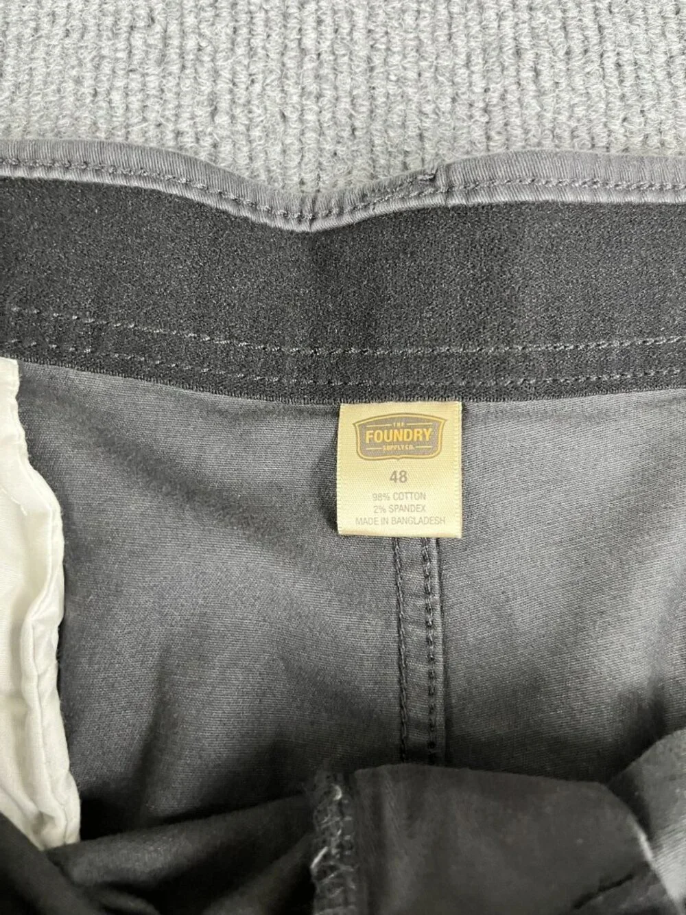 The Foundry Khaki Black Mens Stretch Shorts Size 48